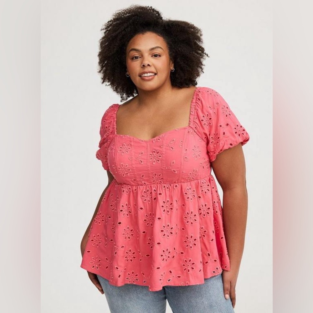 NWT Torrid Babydoll Eyelet Challis Blouse Size 3X in Honeysuckle